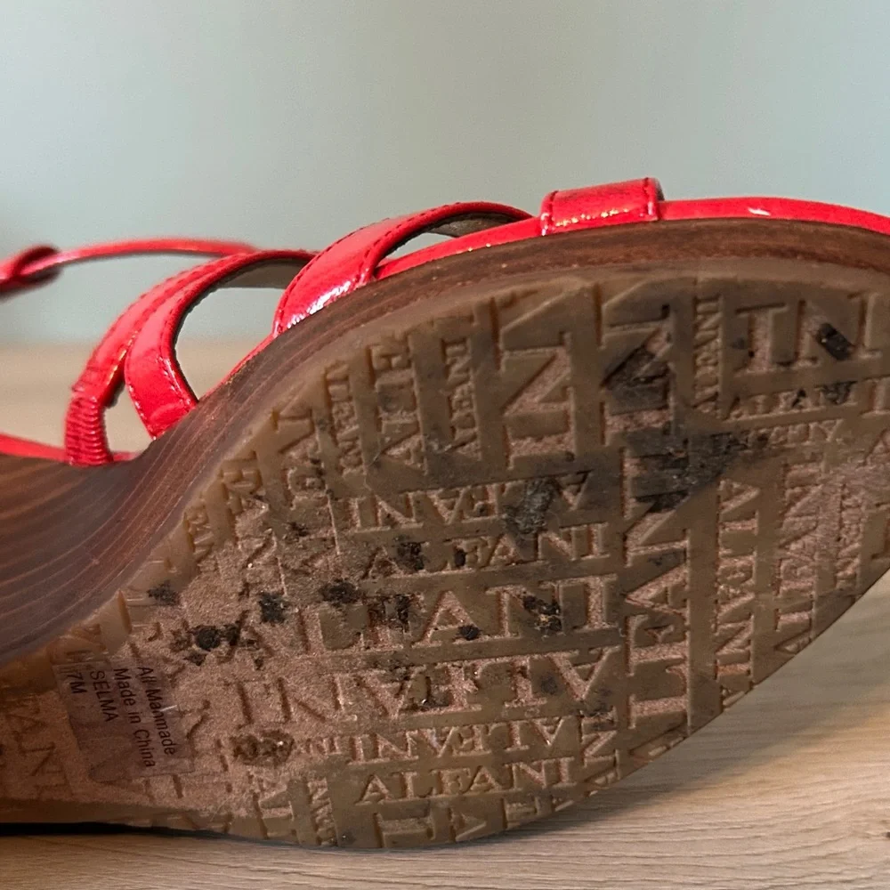 Alfani Vibrant Red and Gold Wedge Sandals - Picture 11 of 13